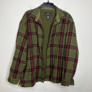 Consensus plaid wool Blend shacket fleece lined women’s size large green red